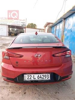 هیوندای ئەلەنترا